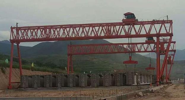 門式起重機(jī)的聯(lián)軸器我們該怎么選擇，根據(jù)哪些內(nèi)容來選擇